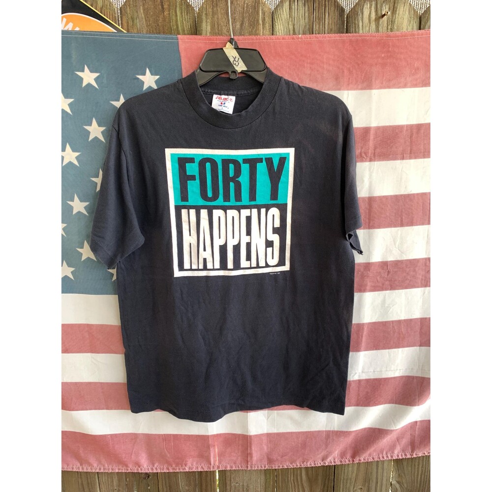1989 vintage Forty Happens tee shirt Size L